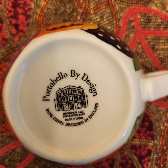 Portobello by Design Mug, 15 oz, 3 1/2" Ht x 5" wd, Halloween black cat 🐈‍⬛️ - Picture 4 of 5